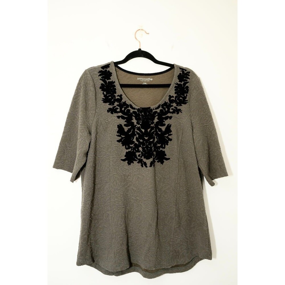 Soft Surroundings XL Top Tunic Gray Black velvet applique